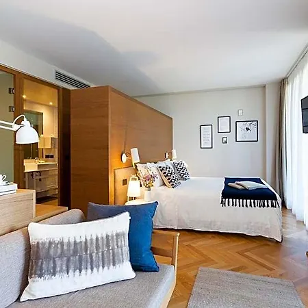 Hotel De Charme Laveno 4*